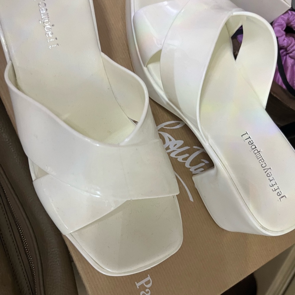 Jeffrey Campbell - Picture 3 of 5